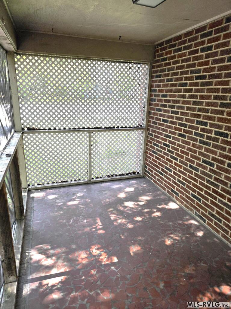 Residential/Vacation at 516 Roanoke Ave, Roanoke Rapids NC 27870, photo 21 of 27