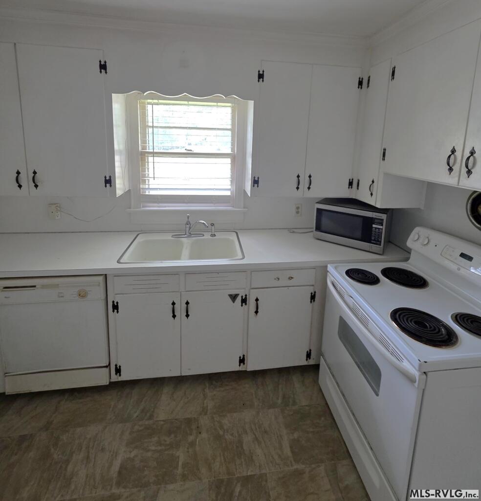 Residential/Vacation at 516 Roanoke Ave, Roanoke Rapids NC 27870, photo 7 of 27