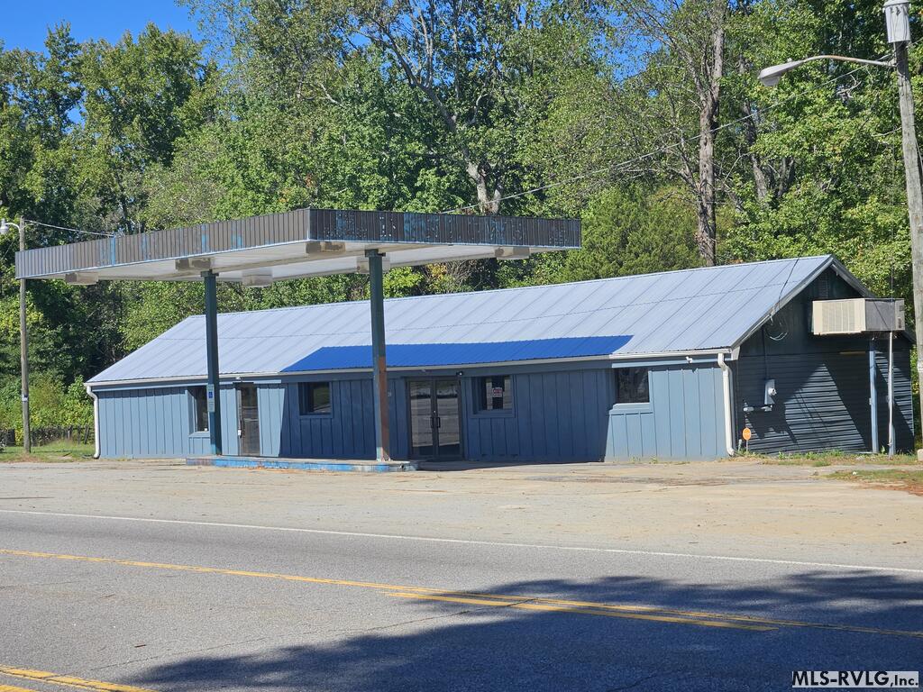 1936 Hwy 158 W, Roanoke Rapids NC 27870