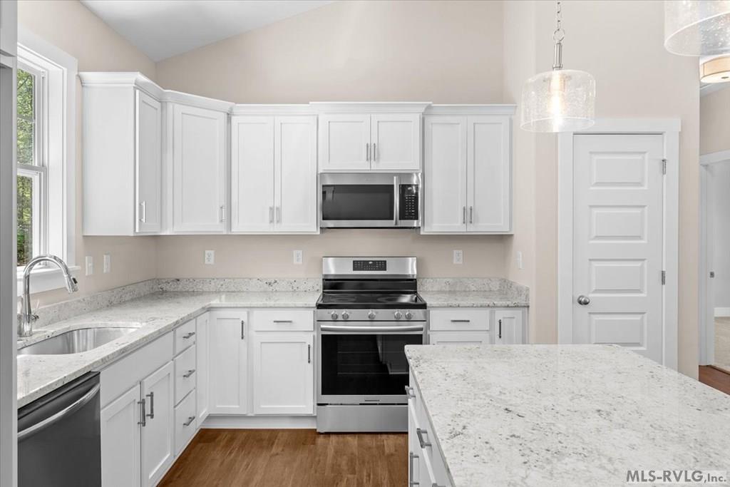 Residential/Vacation at 141 Jamestown Lane, Bracey VA 23919, photo 17 of 44