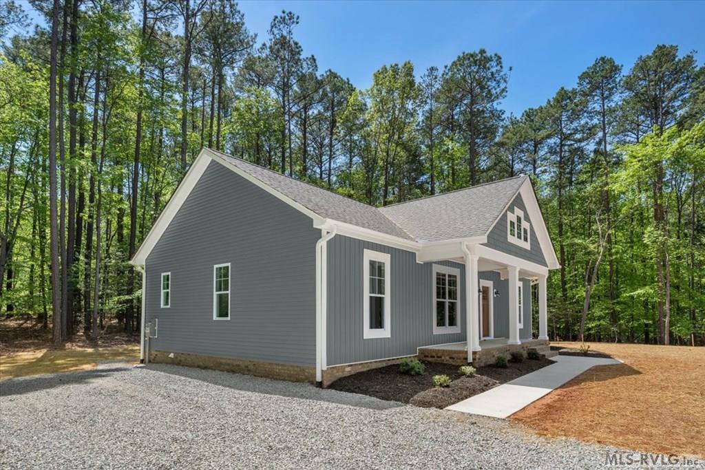 Residential/Vacation at 141 Jamestown Lane, Bracey VA 23919, photo 6 of 44