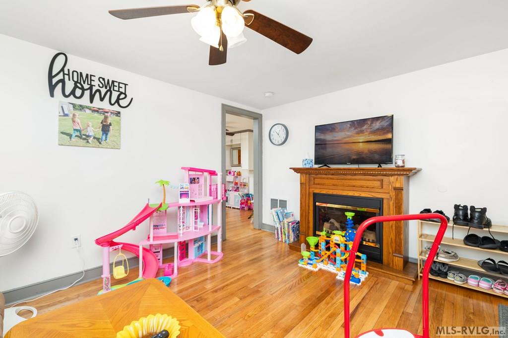 Residential/Vacation at 2738 Greentown Drive, Lawrenceville VA 23868, photo 5 of 28