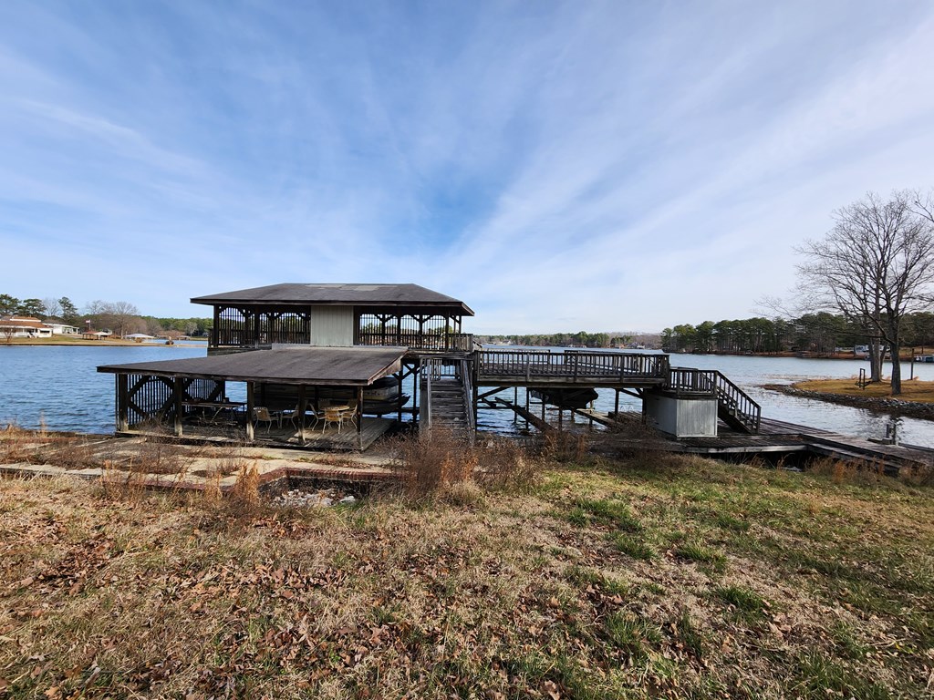 Residential/Vacation at 127 Oaktree Dr, Henrico NC 27842, photo 10 of 18