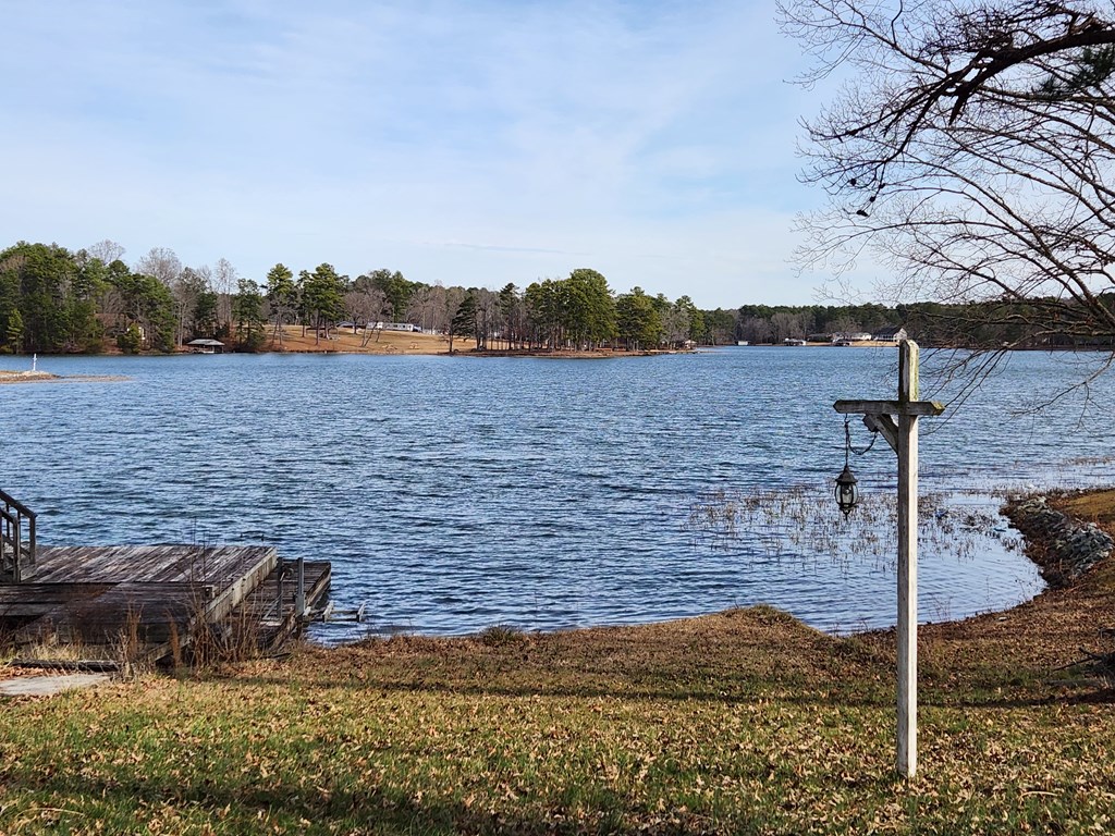 Residential/Vacation at 127 Oaktree Dr, Henrico NC 27842, photo 3 of 18