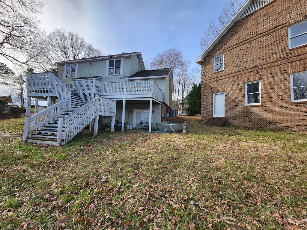 Residential/Vacation at 127 Oaktree Dr, Henrico NC 27842, photo 8 of 18