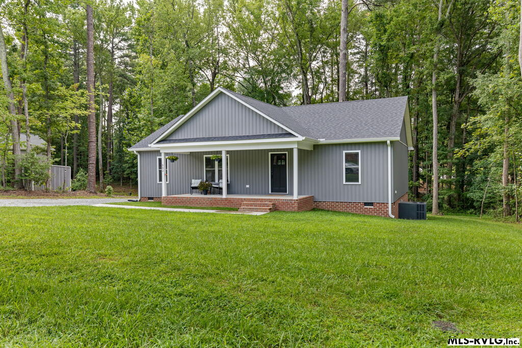 Residential/Vacation at 502 Poplar Lane, South Hill VA 239570, photo 29 of 40