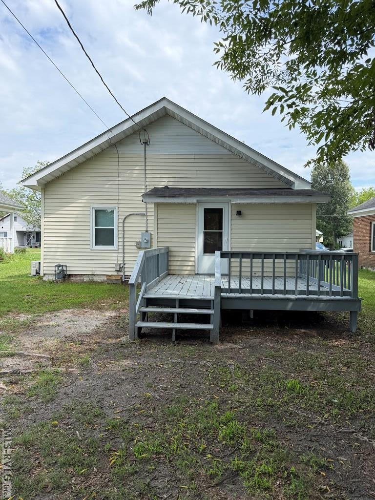 Residential/Vacation at 647 Williams Street, Roanoke Rapids NC 27870, photo 9 of 9