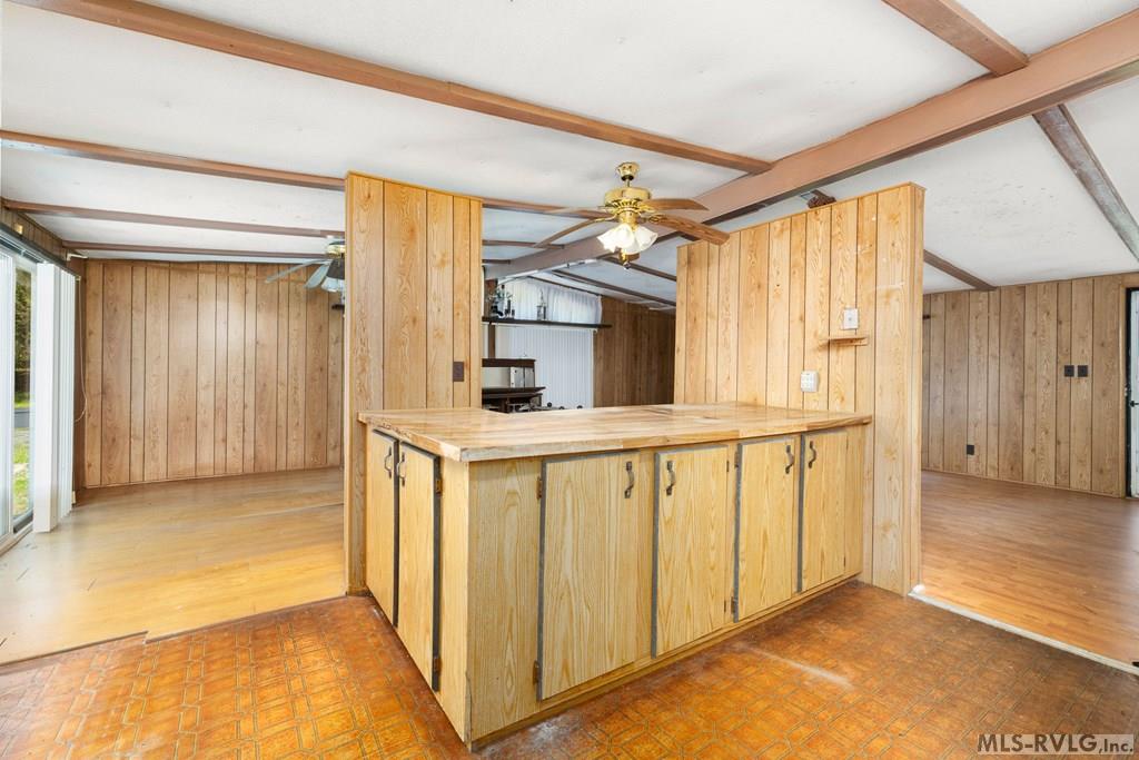 Residential/Vacation at 124 Pineview Drive, Henrico NC 27842, photo 11 of 39