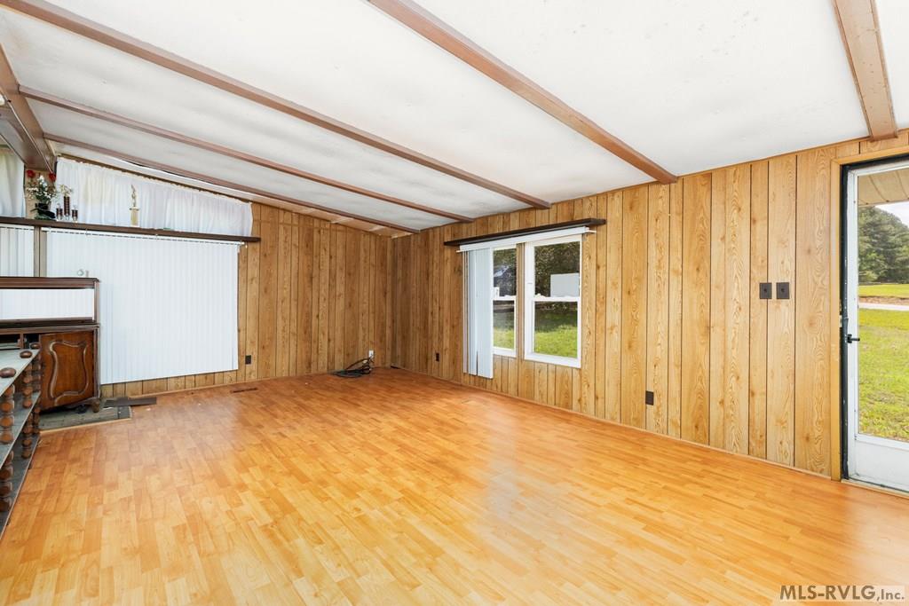 Residential/Vacation at 124 Pineview Drive, Henrico NC 27842, photo 15 of 39