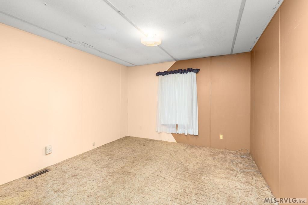 Residential/Vacation at 124 Pineview Drive, Henrico NC 27842, photo 24 of 39