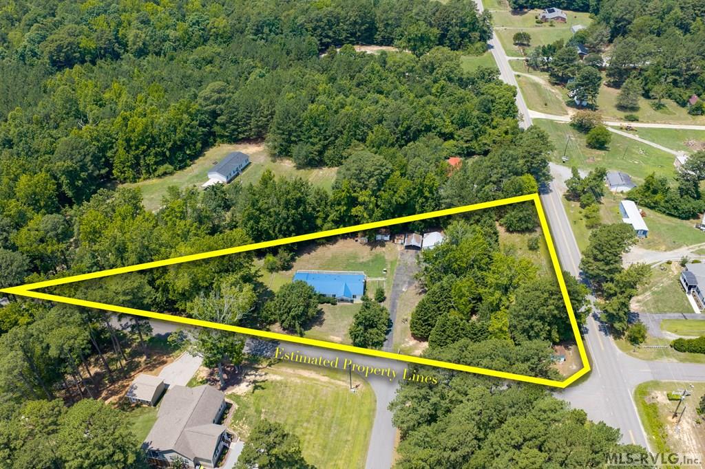 Residential/Vacation at 124 Pineview Drive, Henrico NC 27842, photo 3 of 39