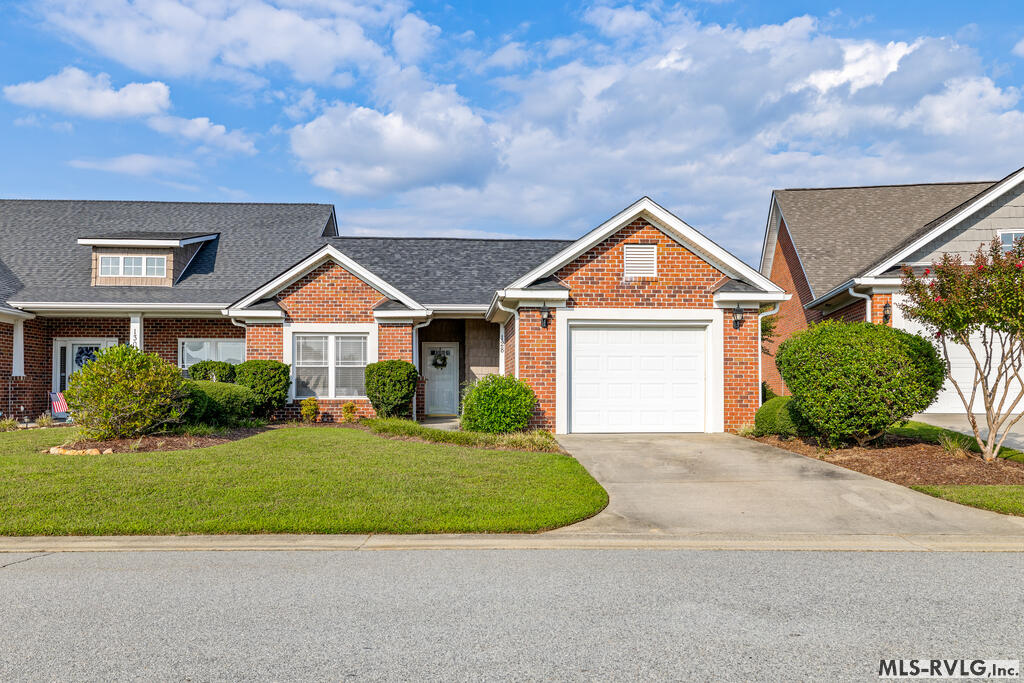 Welcome to 128 Savannah Circle - 128 Savannah Circle, Roanoke Rapids NC 27870