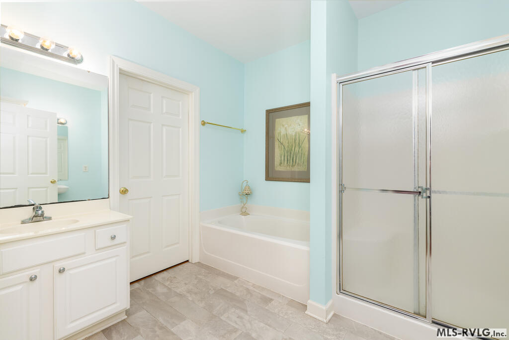 Primary Bathroom, Walk-in Closet inside the door - 128 Savannah Circle, Roanoke Rapids NC 27870