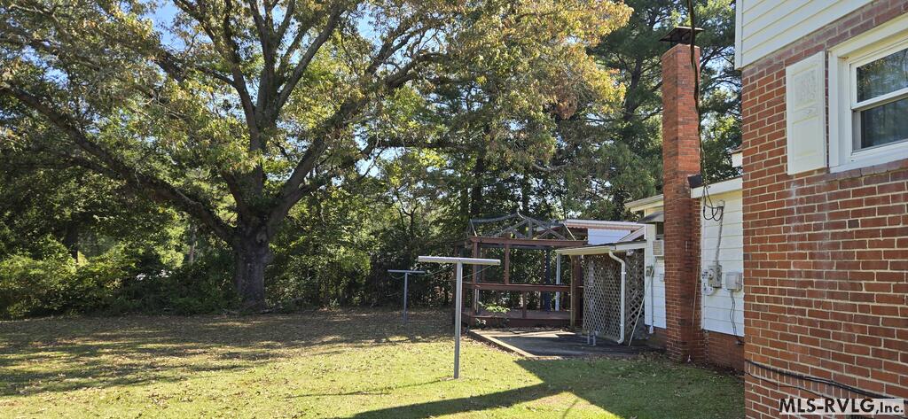 Residential/Vacation at 318 Oakwood Ave, Roanoke Rapids NC 27870, photo 10 of 27