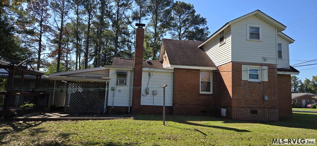 Residential/Vacation at 318 Oakwood Ave, Roanoke Rapids NC 27870, photo 9 of 27