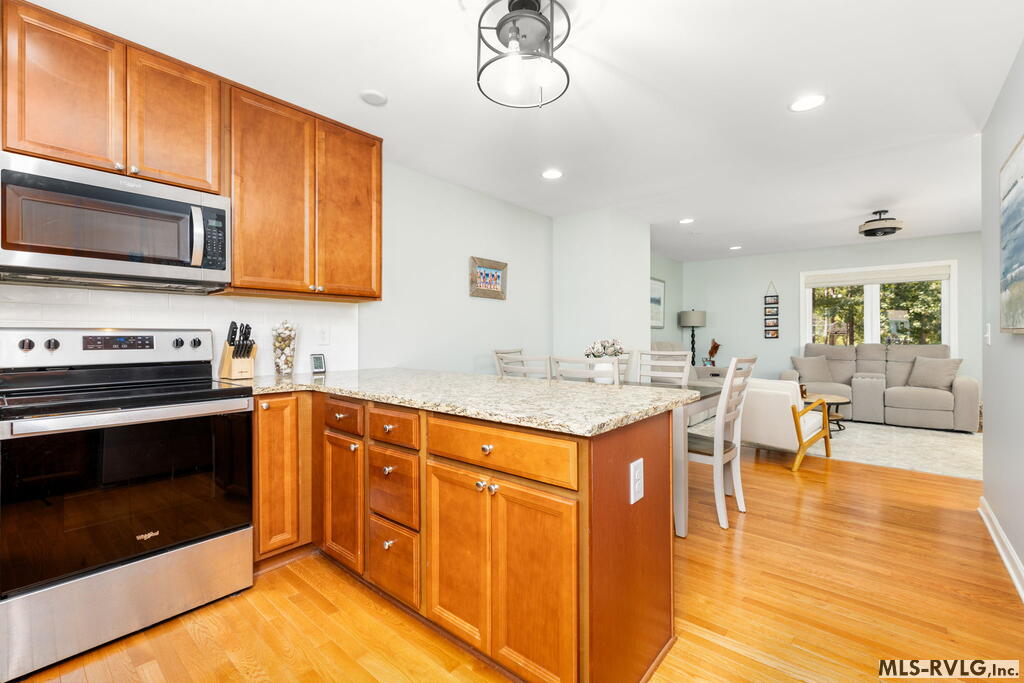 Townhouse/Condo at 151-102 Gaston Pointe Dr, Littleton NC 27850, photo 12 of 41