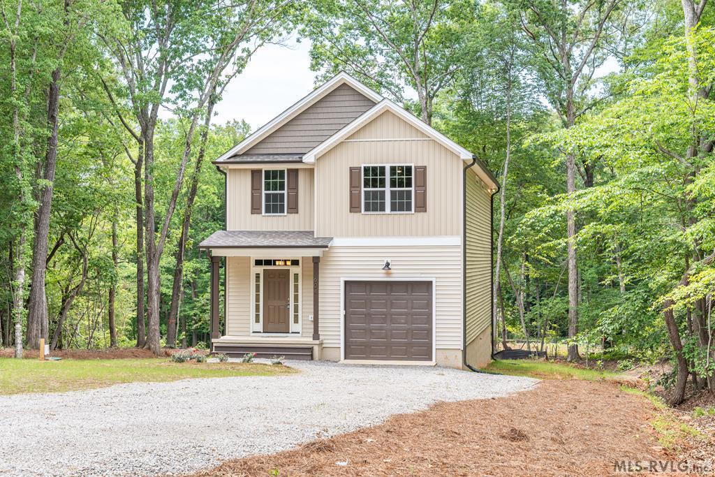 Residential/Vacation at 604 Tanglewood Dr, Bracey VA 23919, photo 3 of 52