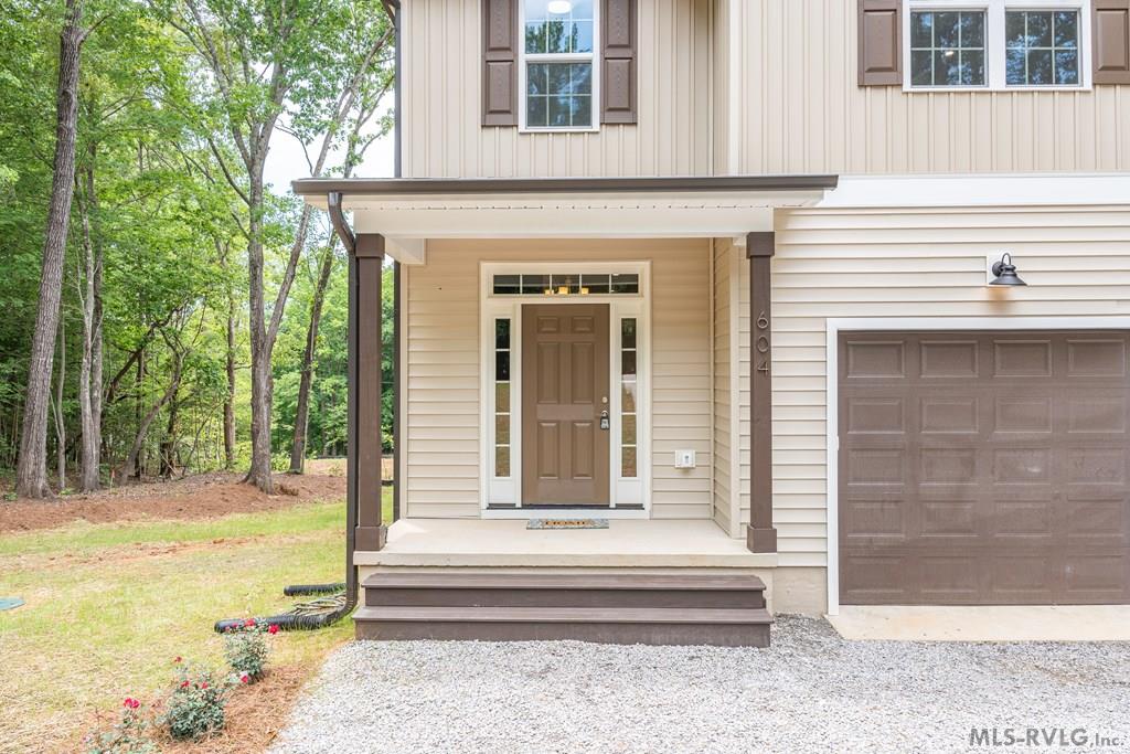 Residential/Vacation at 604 Tanglewood Dr, Bracey VA 23919, photo 6 of 52