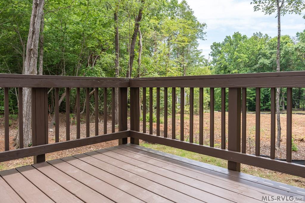 Residential/Vacation at 604 Tanglewood Dr, Bracey VA 23919, photo 8 of 52