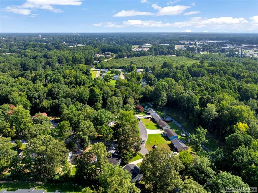 Residential/Vacation at 120 Southgate Drive, Roanoke Rapids NC 27870, photo 12 of 34
