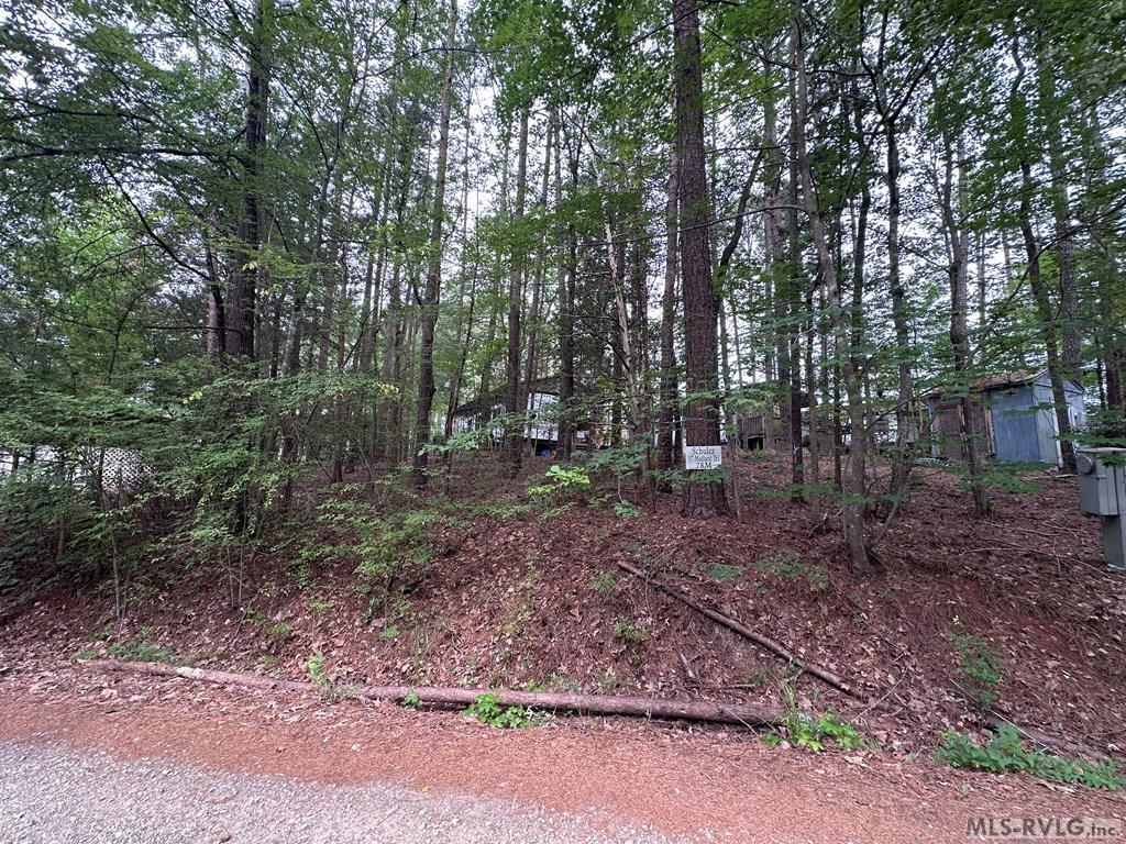 57 Mallard Trail, Bracey VA 23919