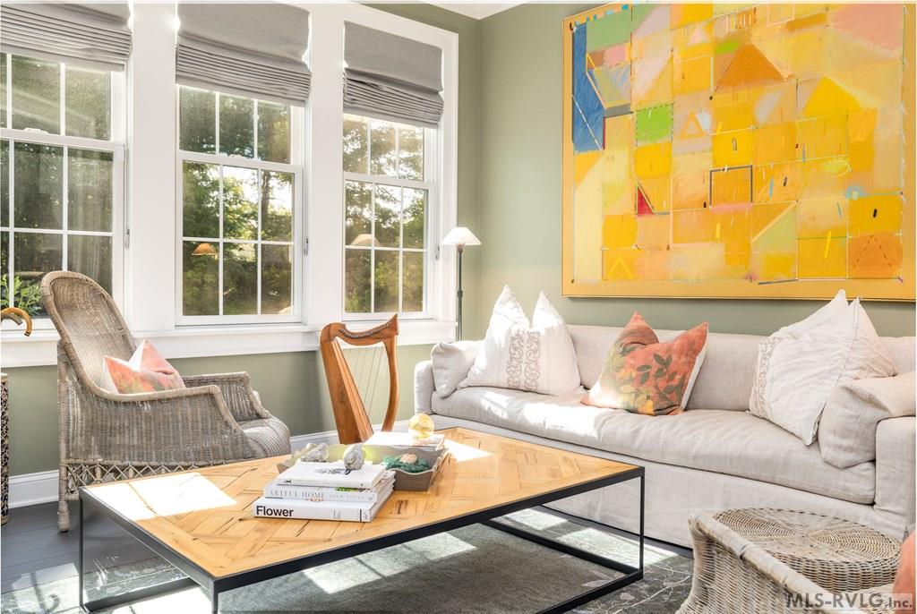 Comfortable & Cozy with lot of light - 401 Mosby Ave, Littleton NC 27850