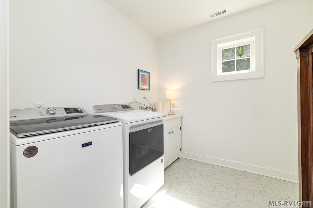 Washer & Dryer - 401 Mosby Ave, Littleton NC 27850