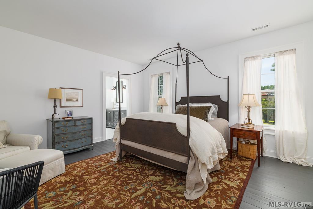 Upstairs 2nd Primary Bedroom - 401 Mosby Ave, Littleton NC 27850
