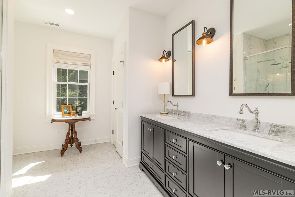 Upstairs 2nd Primary Bathroom - 401 Mosby Ave, Littleton NC 27850