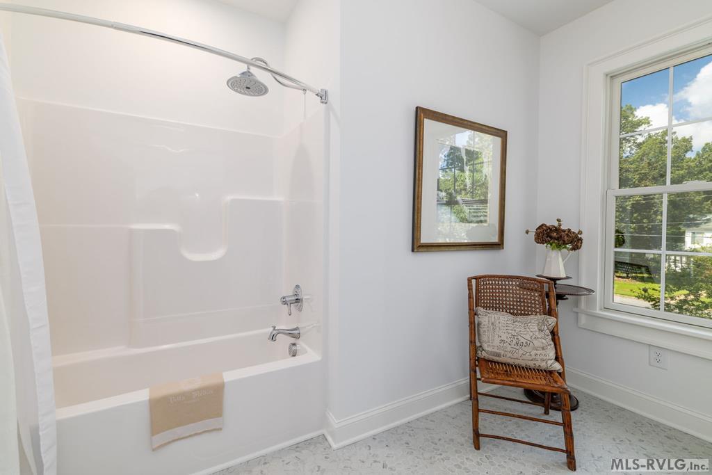 Bathroom - 401 Mosby Ave, Littleton NC 27850