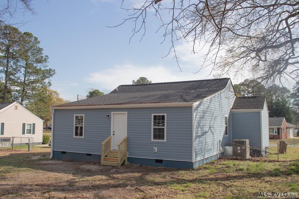 Residential/Vacation at 600 E 13th Street, Roanoke Rapids NC 27870, photo 22 of 23
