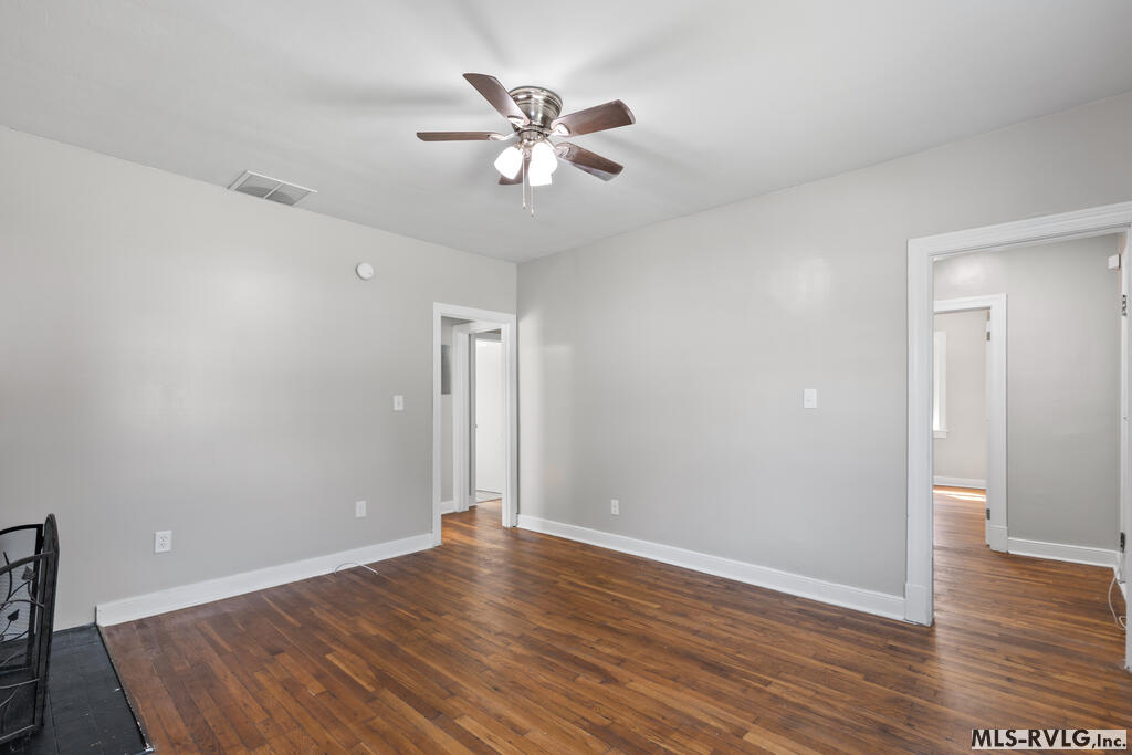Residential/Vacation at 738 Halifax St, Emporia VA 23847, photo 14 of 50