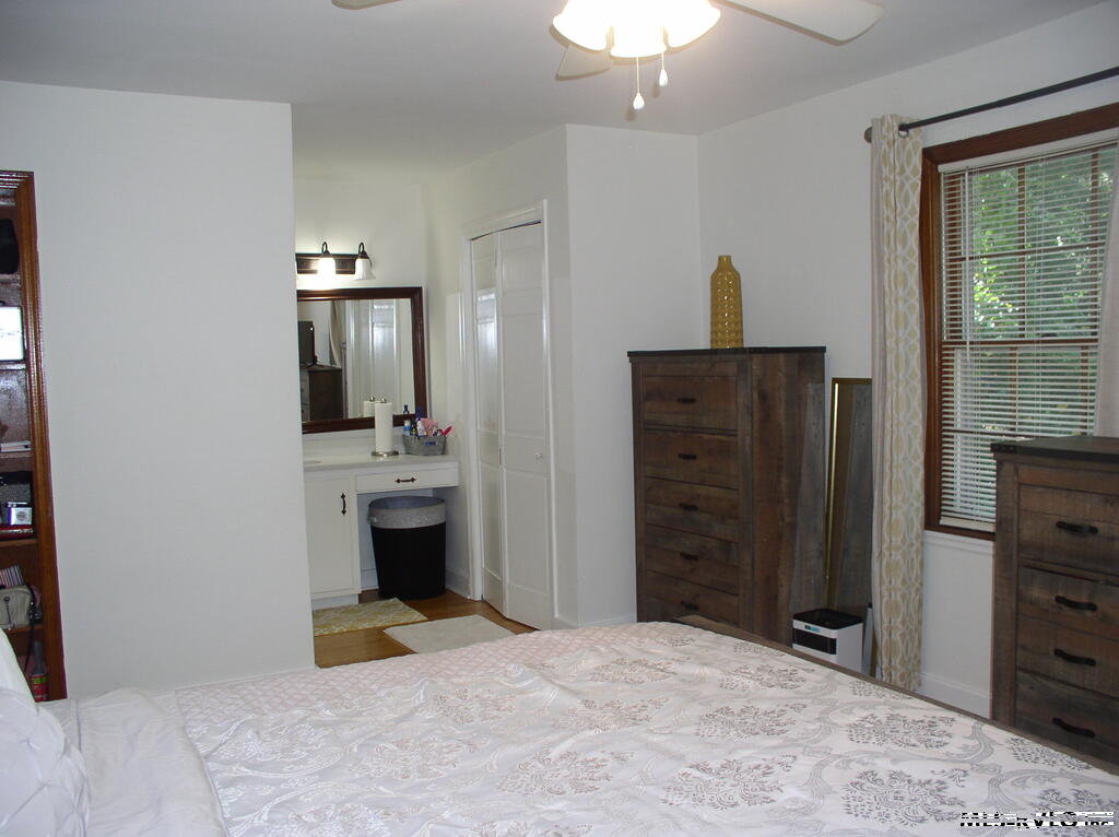 Residential/Vacation at 229 Perry Street, Henderson NC 27536, photo 16 of 39