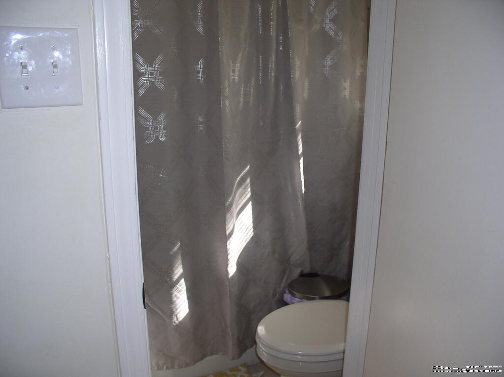 Residential/Vacation at 229 Perry Street, Henderson NC 27536, photo 18 of 39
