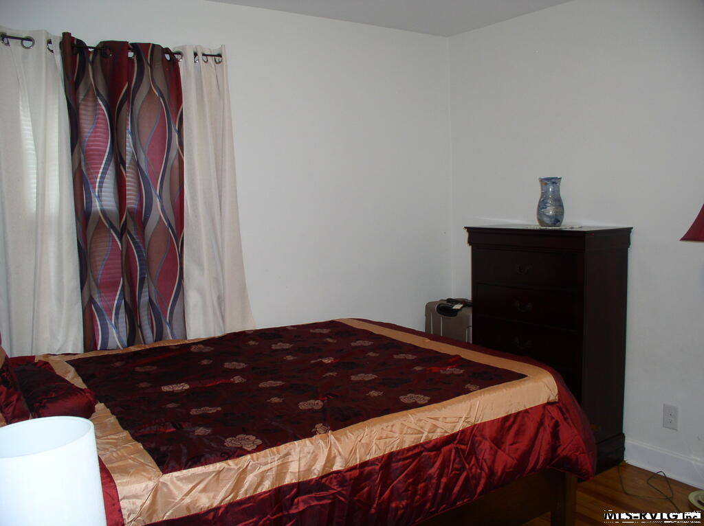 Residential/Vacation at 229 Perry Street, Henderson NC 27536, photo 19 of 39