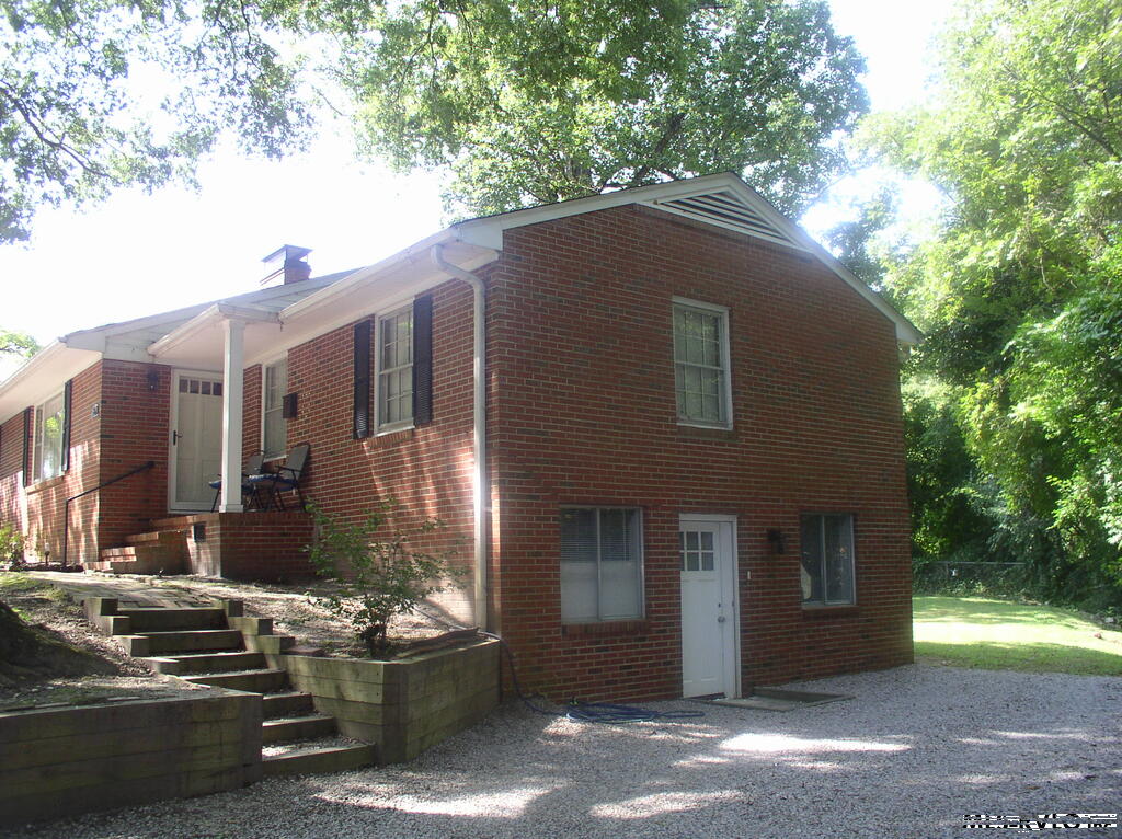 Residential/Vacation at 229 Perry Street, Henderson NC 27536, photo 33 of 39