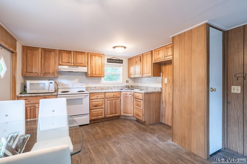 Residential/Vacation at 108 Elkhorn Trail, Bracey VA 23919, photo 5 of 34