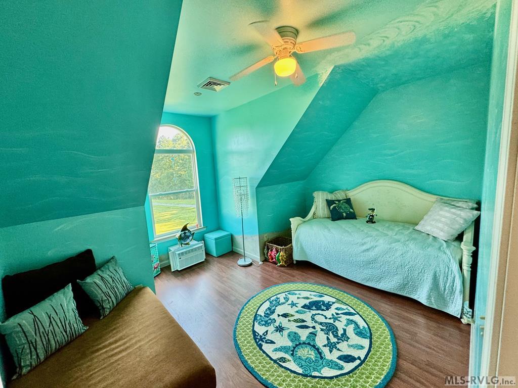 Guest Room 1 - 285 Brady Way, Clarksville VA 23927