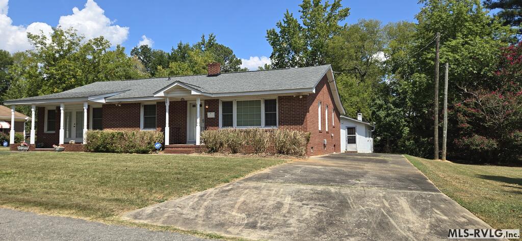 Residential/Vacation at 127 Poplar St, Roanoke Rapids NC 27870, photo 4 of 27
