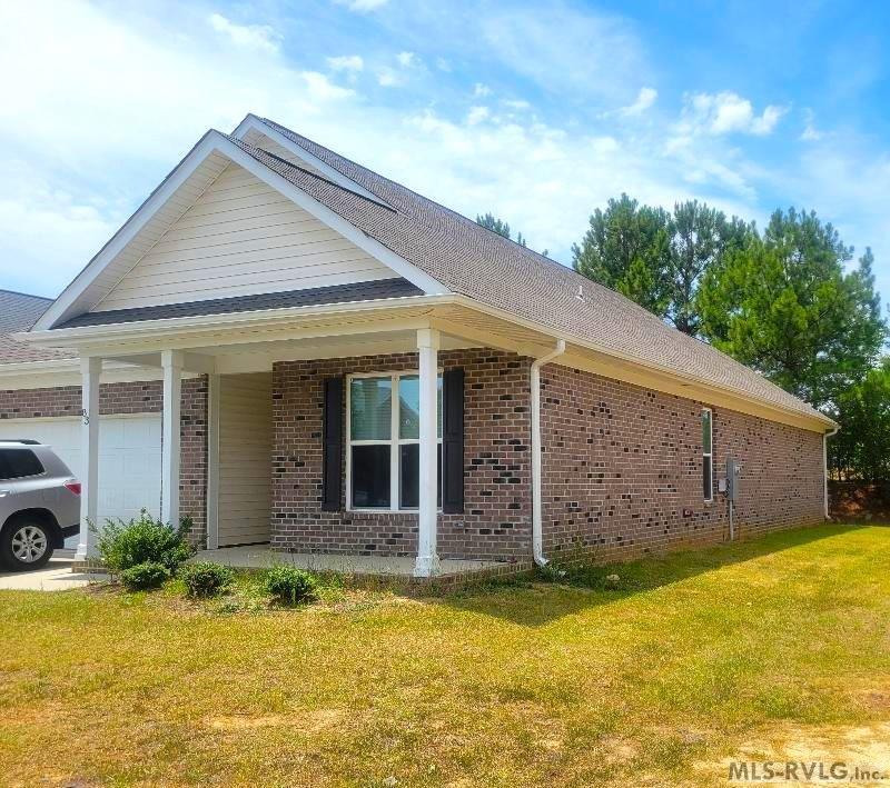 Residential/Vacation at 83 Appleberry Court, Roanoke Rapids NC 27870, photo 2 of 24
