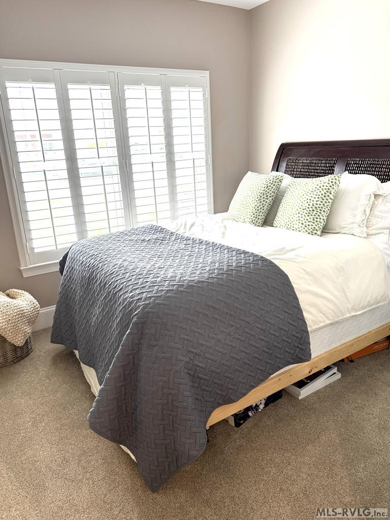 Townhouse/Condo at 115 Savannah Circle N, Roanoke Rapids NC 27870, photo 10 of 21
