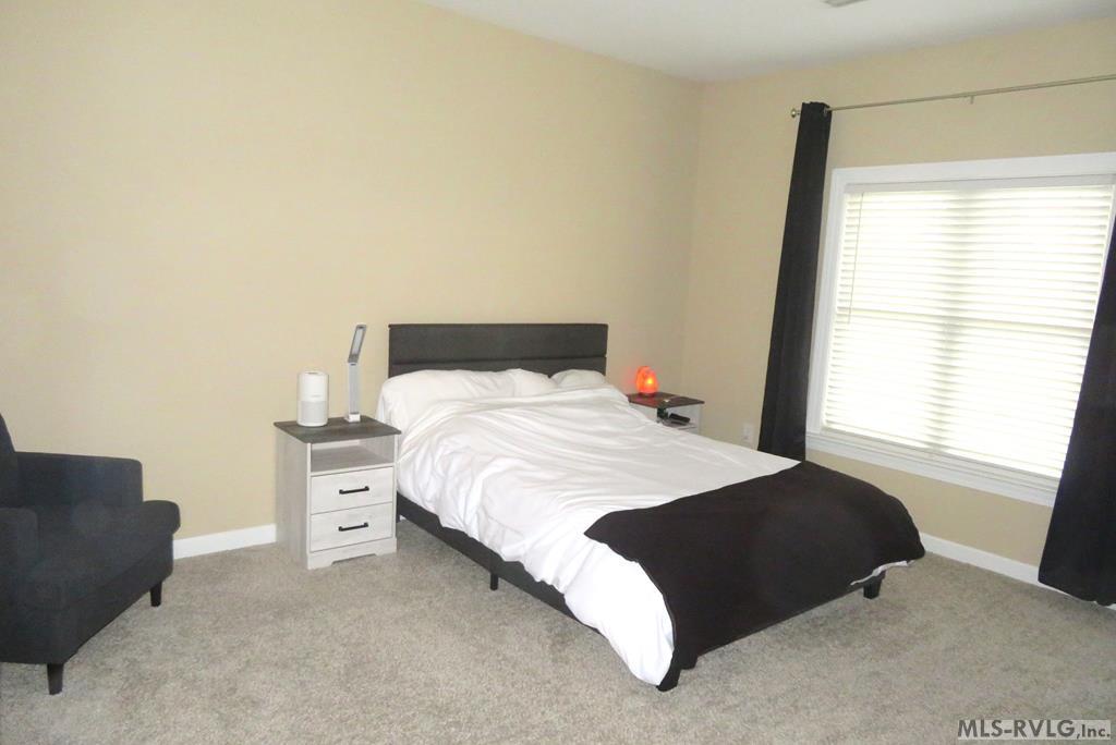 Townhouse/Condo at 118 Savannah Circle, Roanoke Rapids NC 27870, photo 17 of 45