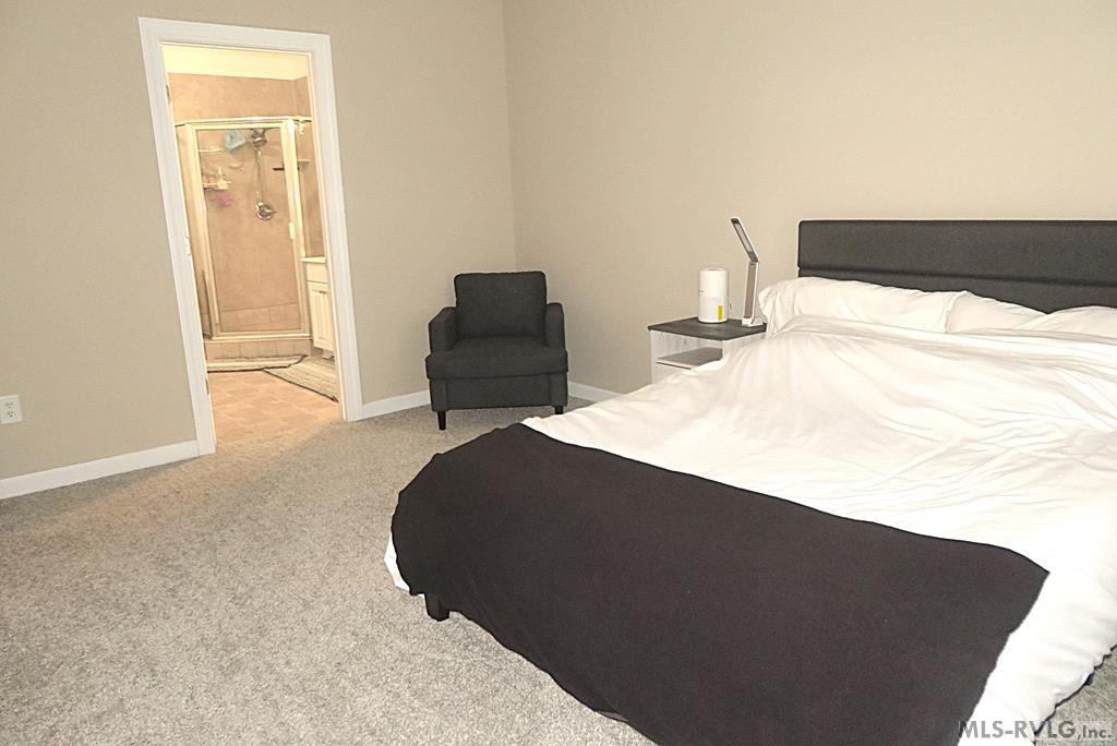 Townhouse/Condo at 118 Savannah Circle, Roanoke Rapids NC 27870, photo 19 of 45