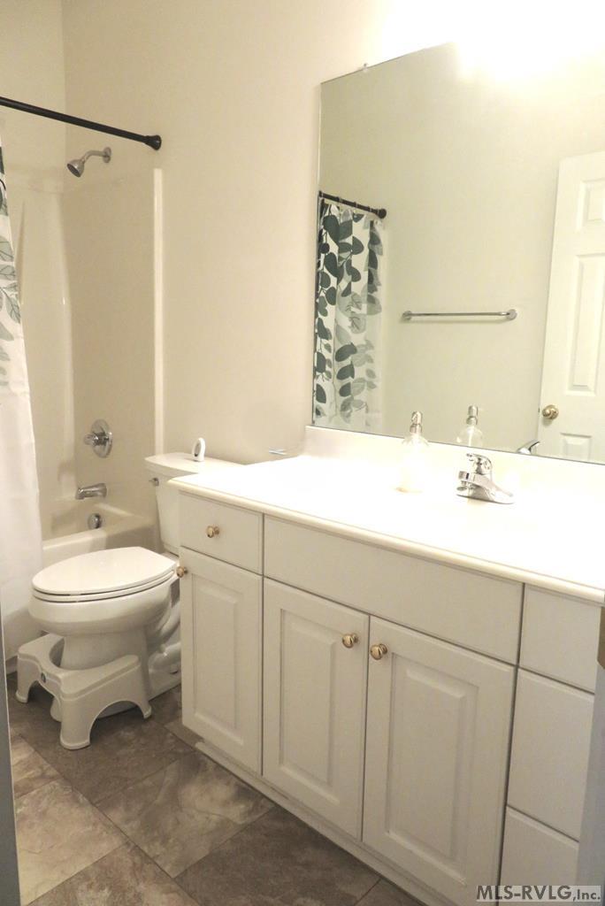 Townhouse/Condo at 118 Savannah Circle, Roanoke Rapids NC 27870, photo 26 of 45