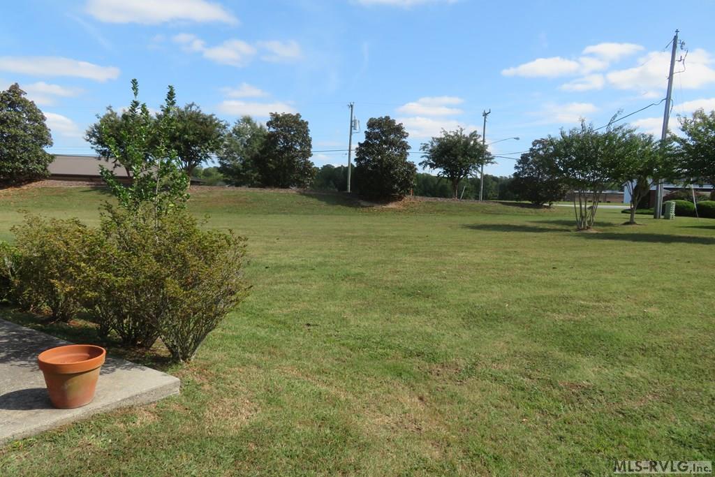 Townhouse/Condo at 118 Savannah Circle, Roanoke Rapids NC 27870, photo 44 of 45