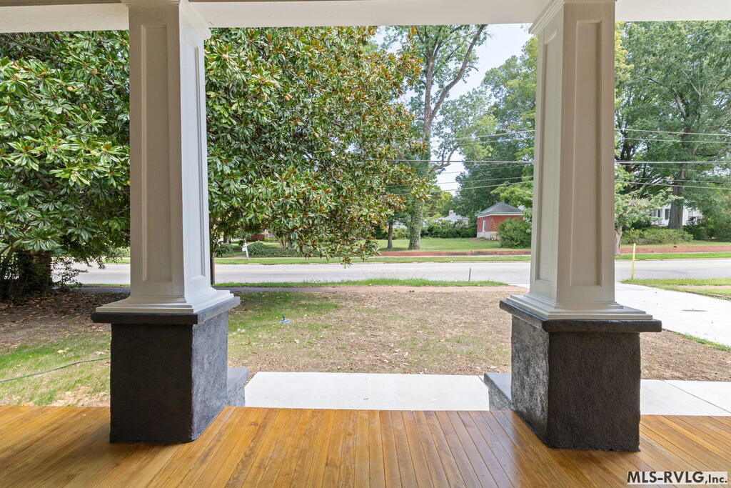 Residential/Vacation at 217 North Main Street, Warrenton NC 27589, photo 7 of 61