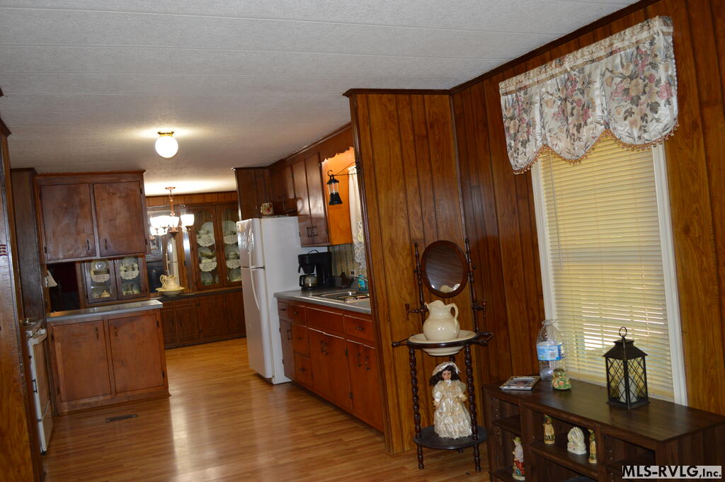 Residential/Vacation at 1979 Governor Harrison Parkway, Brodnax VA 23920, photo 8 of 9