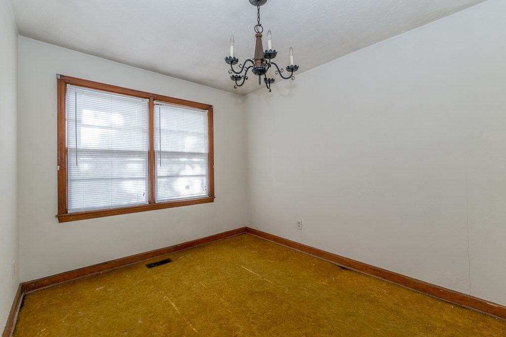 Dining Room - Located right off the kitchen - 2637 Hwy 48, Roanoke Rapids NC 27870