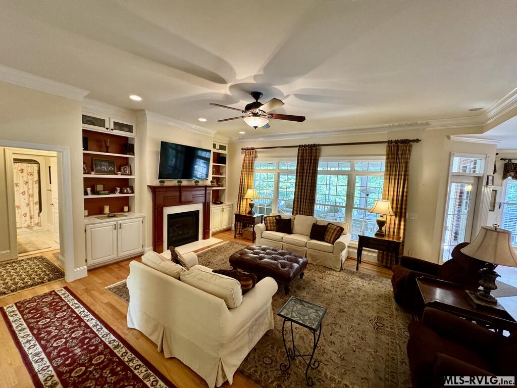 The Great Room - 207 Sir Payton Dr., Clarksville VA 23927