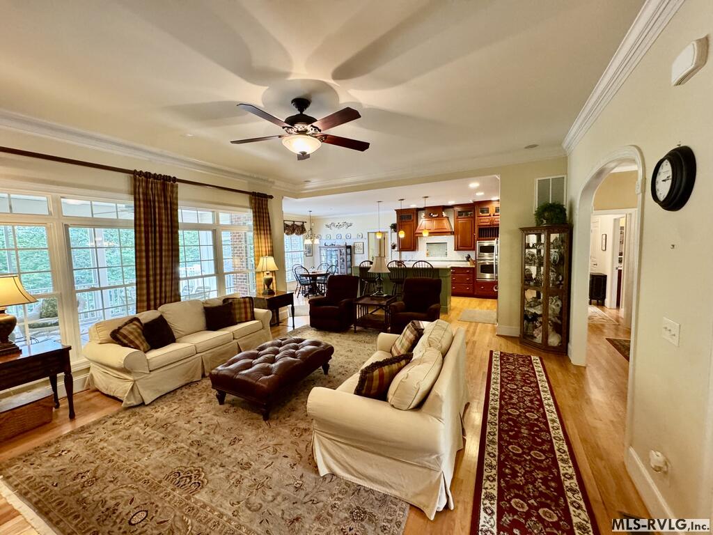 The Great Room - 207 Sir Payton Dr., Clarksville VA 23927